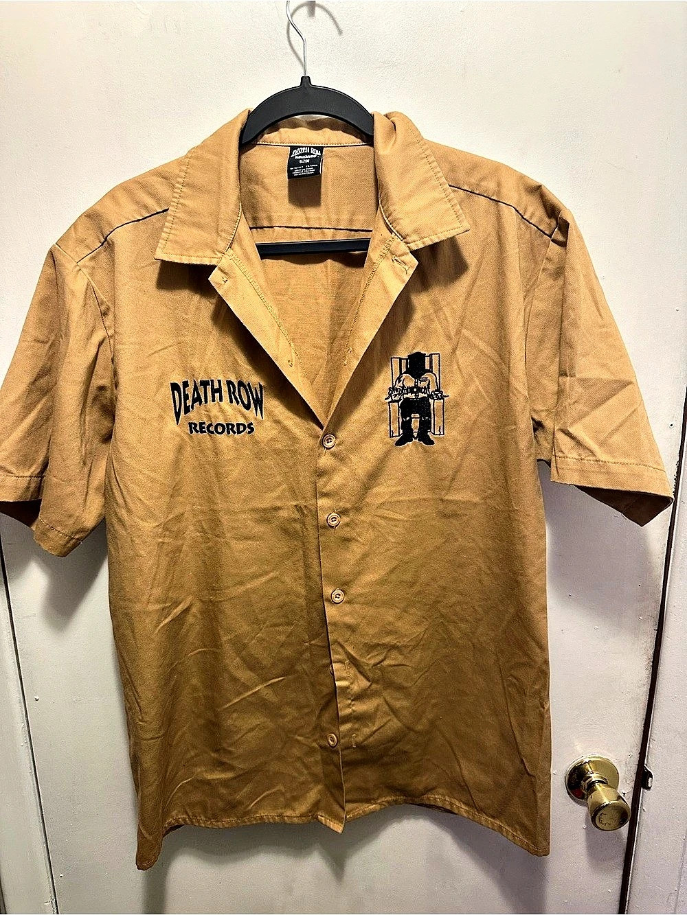Death Row Records Embroidered Work Shirt Men’s Large Tan Electric Chair Button
